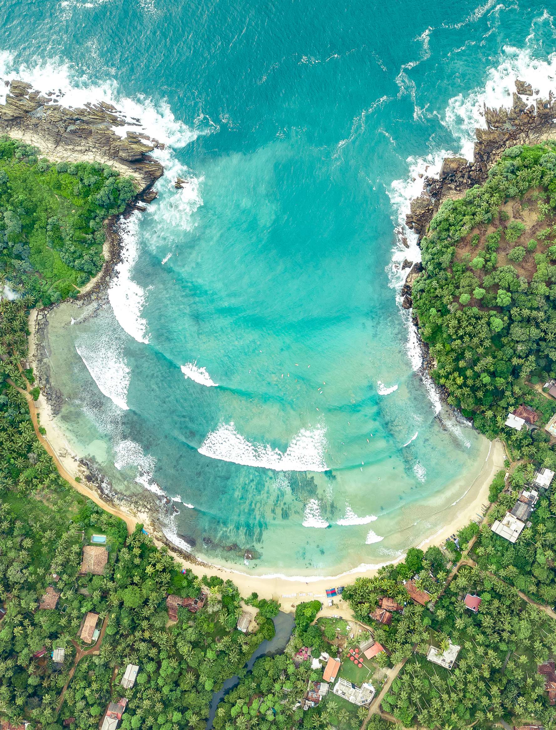 TOUR PACKAGES BY LEISURE TRAVEL HUB